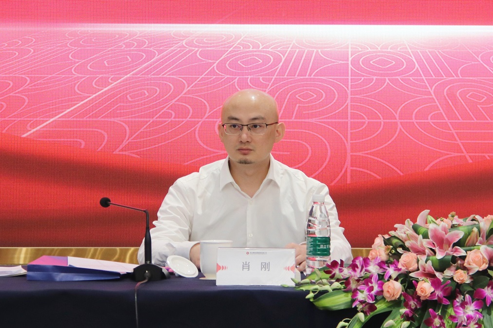 董事长.jpg